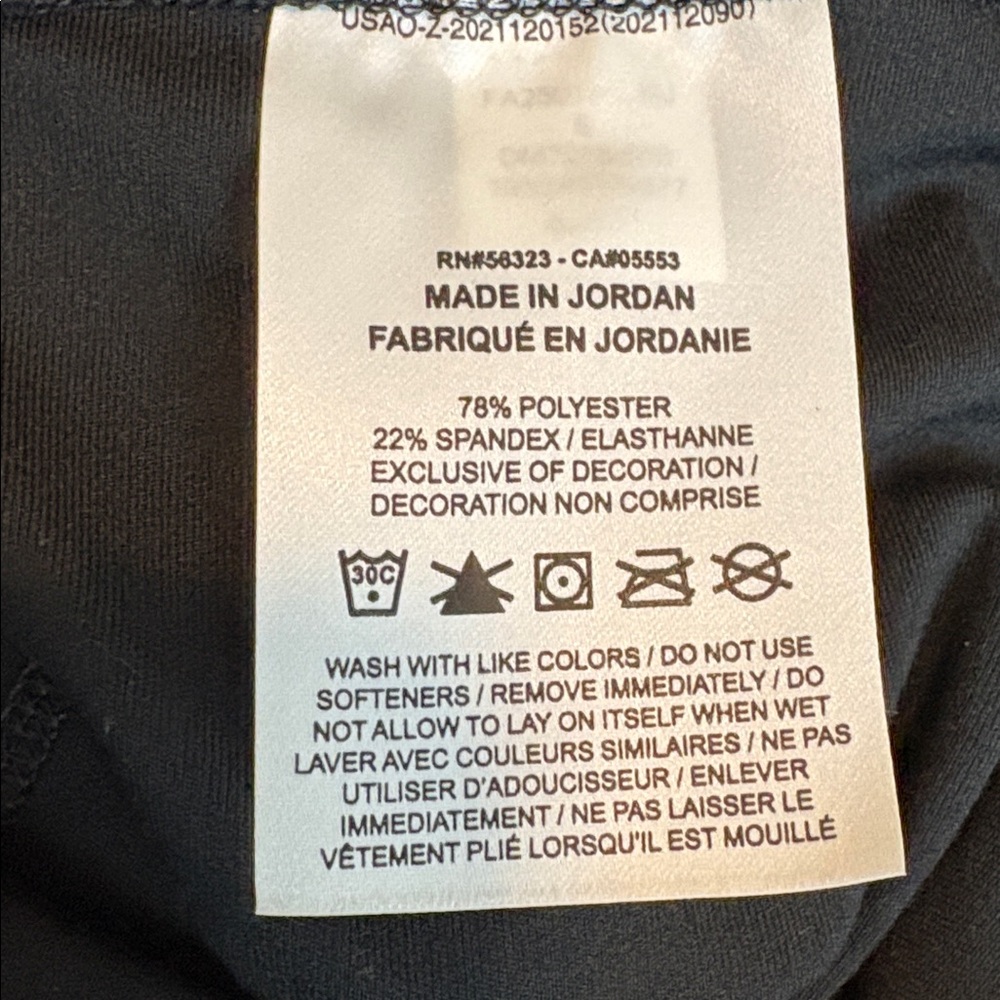 NWT Nike One Full Length Leggings- Size Small - Picture 7 of 8